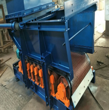 甲帶給煤機(jī) 甲帶給煤機(jī)